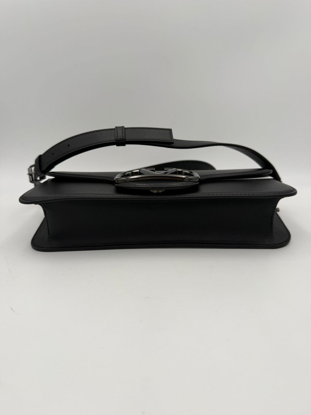 VALENTINO GARAVANI VLOGO Black Handbag